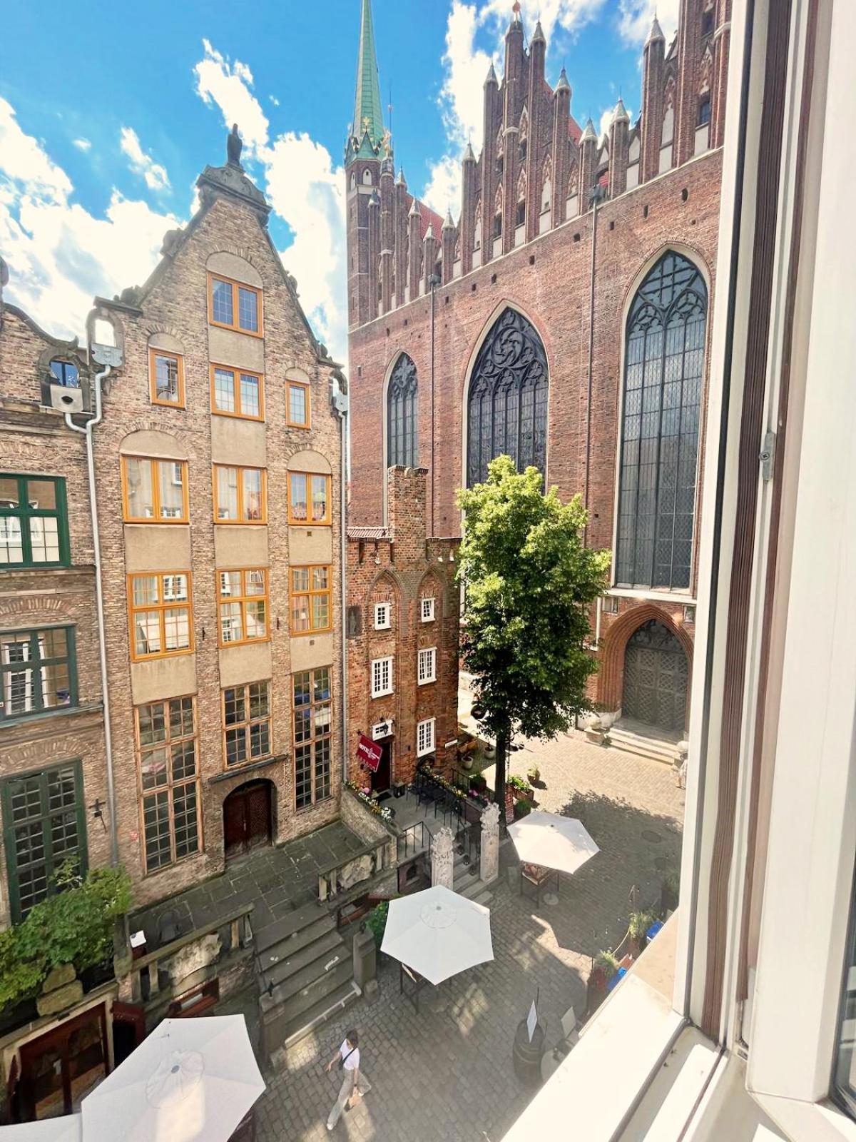 Апартаменты Old Town Center Mariacka View Гданьск Экстерьер фото